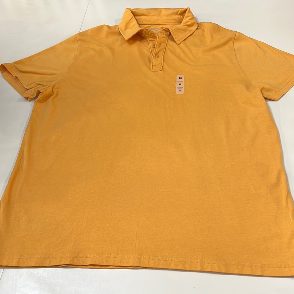 Old navy XL shirt